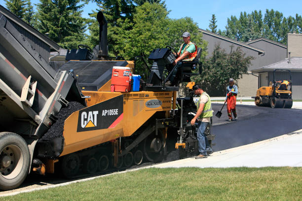 Best Interlocking Driveway Pavers  in North Lima, OH